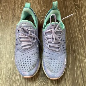 Nike Air 270 Size 4Y